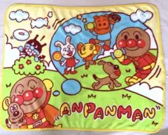 アンパンマン膝掛け　フリース　秋冬　匿名配送
