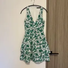 ZARA TRF ノースリーブ 花柄ワンピース グリーンのサムネイル
