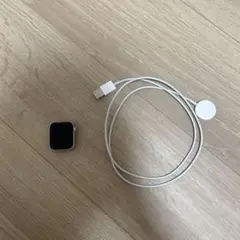 Apple Watch SE GPS バッテリー83% 動作良好