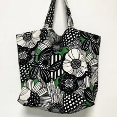 146大きめトートバッグ　ハンドメイド　花柄
