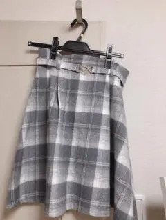 チェックスカート