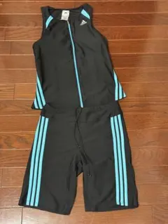 adidas セパレート水着 ブラック×ライトブルーのサムネイル
