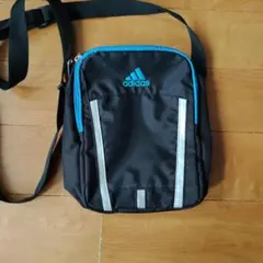 adidas ショルダーバッグ ブラック ブルーのサムネイル