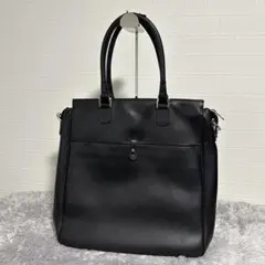 希少　フルラFURLA　ウォモ　トートバッグ　ブラック　黒　レザー　大容量