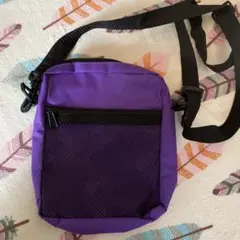 ☆美品☆サコッシュ　紫　ショルダーバッグ