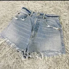 MOUSSY マウジー　カットオフ　デニムショートパンツ　革パッチ　ダメージ加工