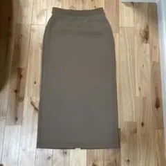 UNIQLO スリット入りロングスカート S