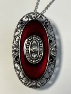 【vintage】楕円形金属製ブローチ風　ネックレストップなど　多機能チャーム