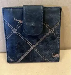 ロゴ入り黒二つ折り財布