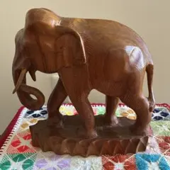 木製象の彫刻 アートオブジェ　タイ 1.4kg