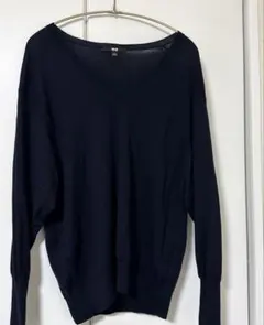 UNIQLO ネイビー Vネックセーター Lサイズ