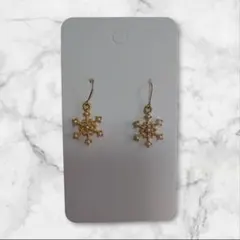 フックピアス(雪の結晶モチーフ)