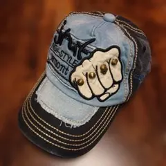 Item thumbnail for item bec1ee9a-2df6-447f-b05e-d412c77e2416