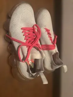 atmos スニーカー ホワイト ピンク