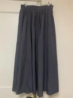 ２３区　ナイロン　タフタ　ロングフレアースカート　40サイズ　美品
