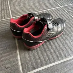 サッカー トレーニングシューズ  キッズ