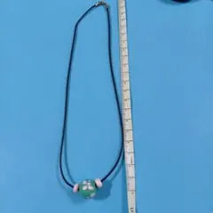 花柄とんぼ玉 ペンダント ネックレス グリーン　ハンドメイド