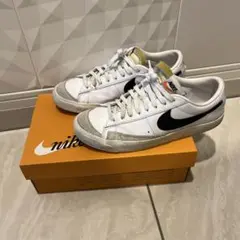 Item thumbnail for item e72b5430-aeb3-4040-b9f8-46c05853c440