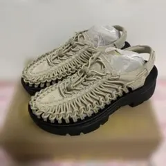 KEEN UNEEK PLT SAFARI/BLACK キーン ユニーク - メルカリ