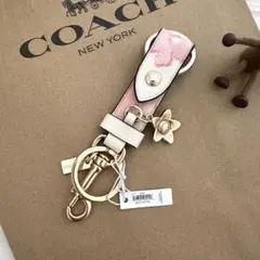 限定品！COACH コーチ キーホルダー 花柄 フラワー