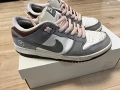 Nike Dunk Low グレー/ホワイト/ピンク