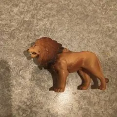 アニア　ライオンのサムネイル