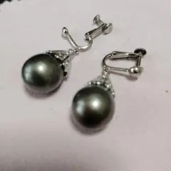 黒蝶貝真珠のエレガントドロップイヤリング　シルバー
