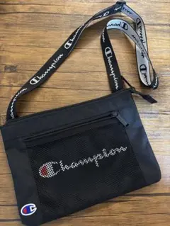 【定価3.190円(税込)】champion チャンピオン ショルダーバッグのサムネイル