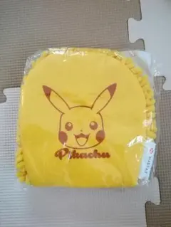 ポケモン　ピカチュウ　お掃除モップ　手袋タイプ