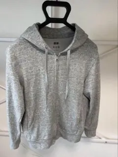 ユニクロ パーカー