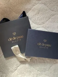 【クレドポーボーテ】ショッパー＋ギフトボックス(空箱)＋リボン シール未脱離