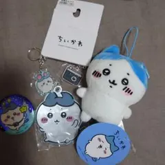 ちいかわ　ハチワレがいっぱいマスコット　缶バッチ　しまむらキーホルダー