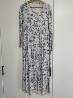 花柄ロングワンピース 長袖　部屋着