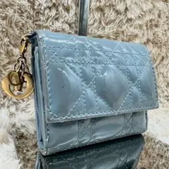 【美品】クリスチャンディオール 三つ折財布 ライトブルー パテント カナージュ 楽天市場】Christian Dior クリスチャンディオール レディディオール