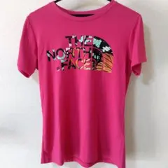 激レア THE NORTH FACE ザノースフェイス 半袖Tシャツ ピンク