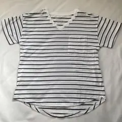 ボーダーＶネックＴシャツ　Ｓサイズ