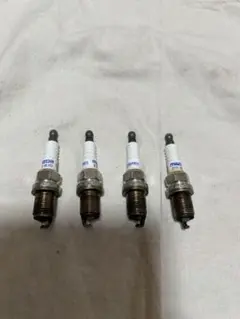 （中古品）マツダ FK16PR11 IRIDIUM スパークプラグ 4本セットのサムネイル