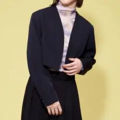 匿名配送　FOREVER21 コンパクトクロップドジャケット　黒　ブラック