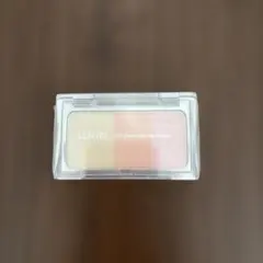 新品未開封⭐︎アクセーヌ　ニュアンスパールパウダー　フェイスカラーのサムネイル