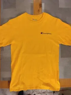 匿名メルカリ便　Champion イエロー Tシャツ Sサイズ チャンピオン 黄