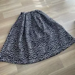 アーバンリサーチ　サニーレーベル　レオパード柄タックフレアスカート