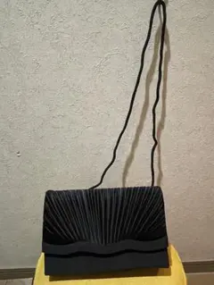 新品　未使用　フォーマルハンドバッグ　色:黒