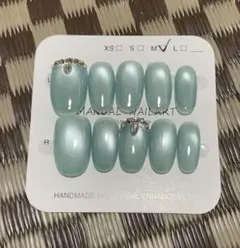 ミントグリーン ネイルチップ ストーン付き - メルカリ