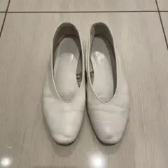ZARA ホワイト　フラットシューズ　白　36サイズ