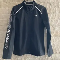 レディース•UNDER ARMOUR RUNNINGウエア！