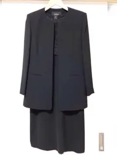 高級　美品　LOVELIAISON ブラックフォーマル 礼服　喪服