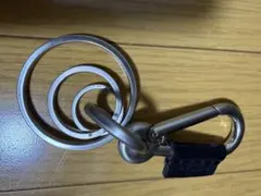 エンダースキーマ カラビナ キーホルダー 黒 3連リングのサムネイル