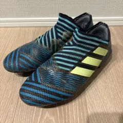 ネメシス紐なしスパイク A review of the top laceless Nemesis 19+ FG cleats! [Soccer] - YouTube