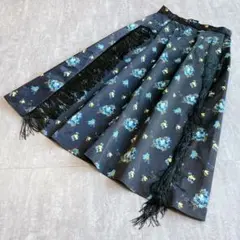 極美品⭐️TOGA PULLA トウガプルラ　花柄　フリンジロングスカート　黒