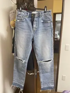 美品MOUSSY ダメージデニムライトブルー 24